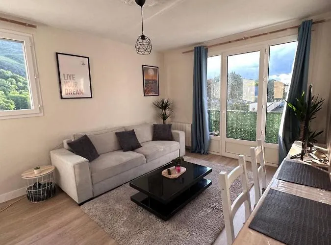 Apparemment T3 55m2 Apartment *